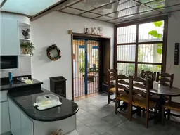 View 16