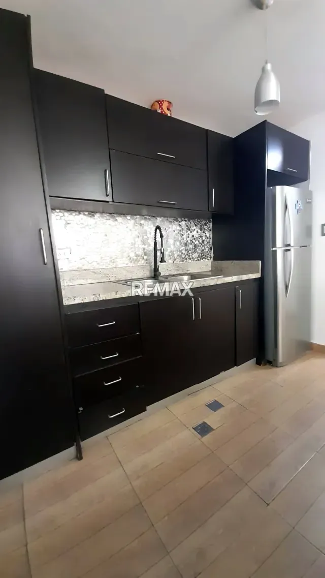 Bello Apartamento Amoblado y Equipado ubicado en Resid. SOTAVENTO II - 3