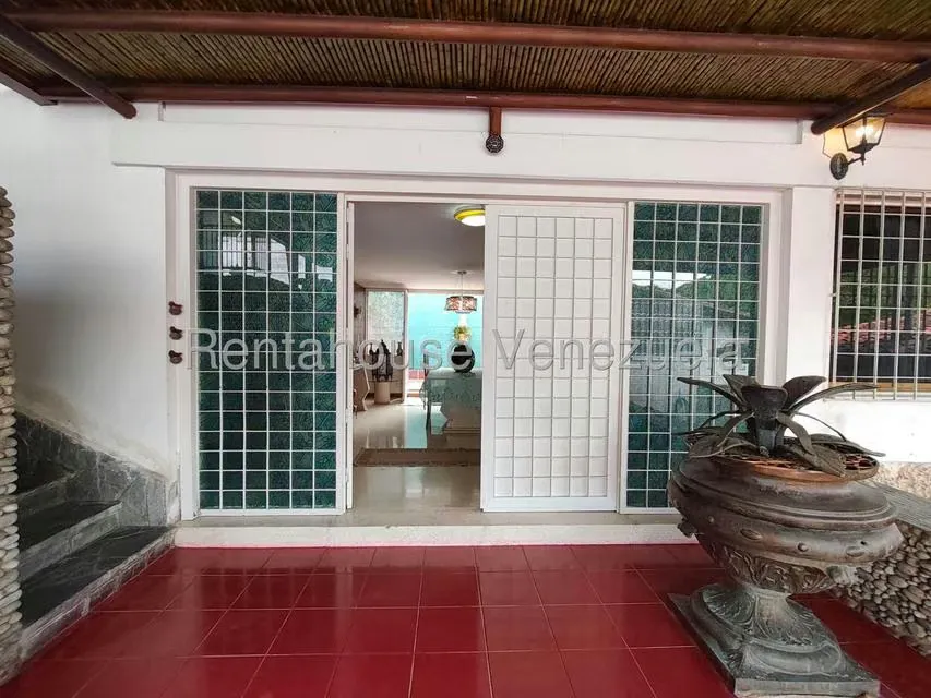 Casa (Multipes Niveles) en Venta en Prados del Este, Distrito Metropolitano - 19