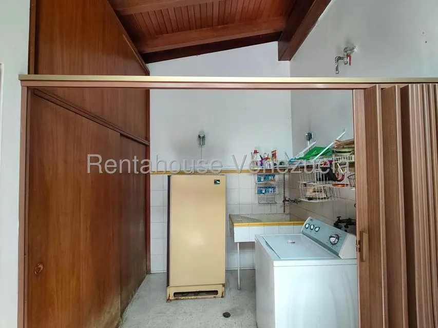 Casa (Multipes Niveles) en Venta en Prados del Este, Distrito Metropolitano - 26