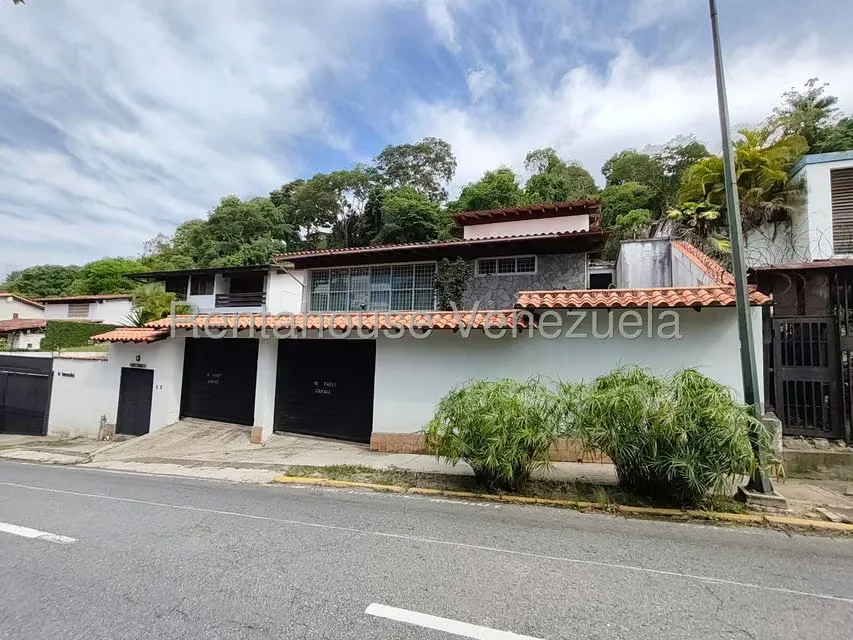 Casa (Multipes Niveles) en Venta en Prados del Este, Distrito Metropolitano - 54