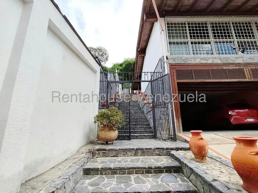 Casa (Multipes Niveles) en Venta en Prados del Este, Distrito Metropolitano - 7