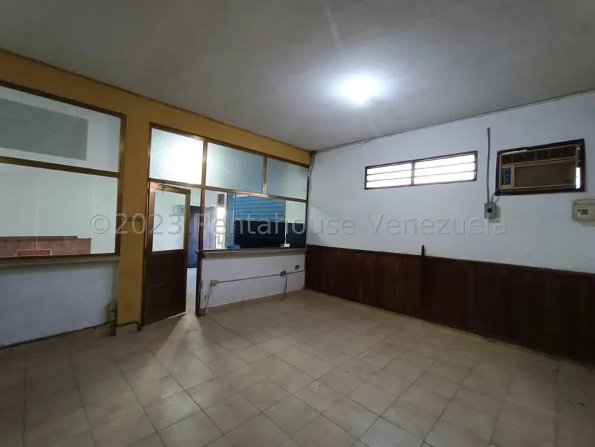 Comercial (Local Comercial) en Venta en Centro, Aragua - 10