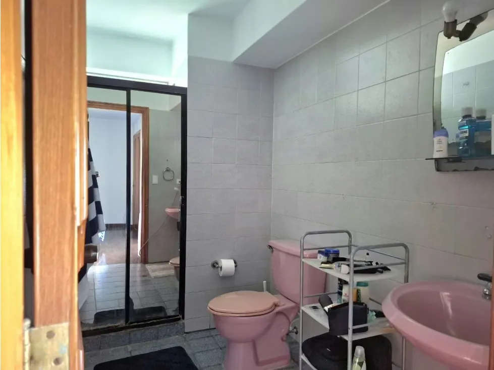 Espacioso Apartamento en Venta, Urbanización Miranda - 12