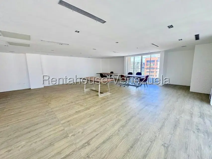 Local Comercial en Venta en El Rosal, Distrito Metropolitano - 16