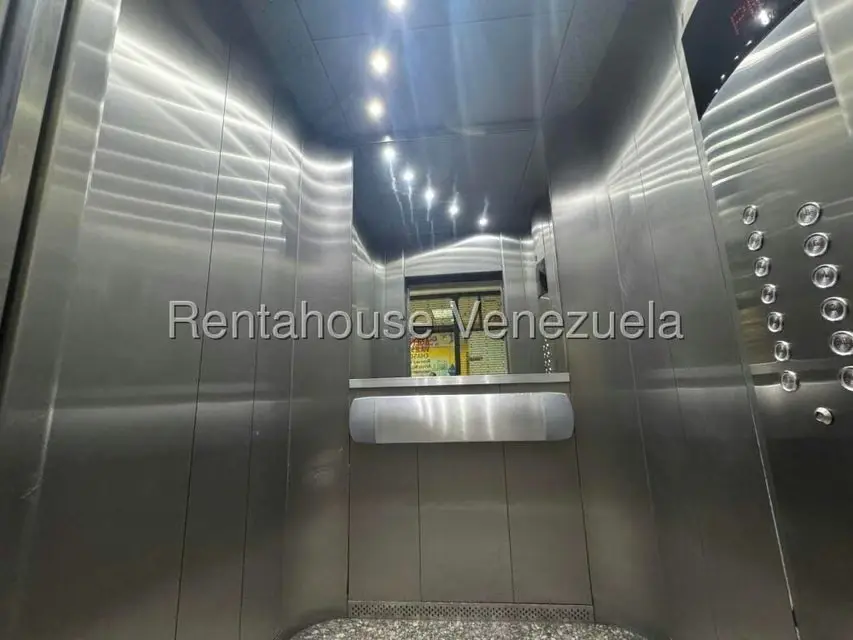 Local Comercial en Venta en El Rosal, Distrito Metropolitano - 20