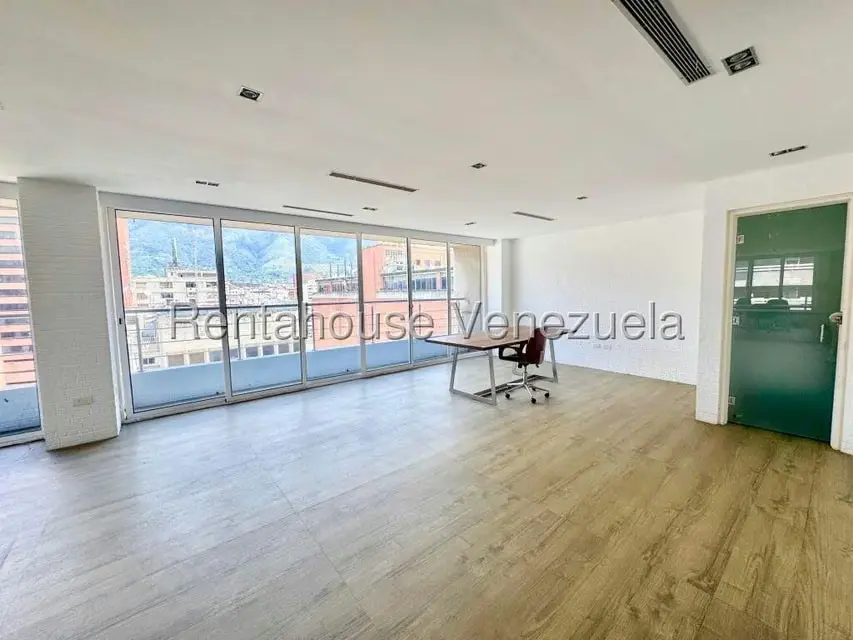 Local Comercial en Venta en El Rosal, Distrito Metropolitano - 6