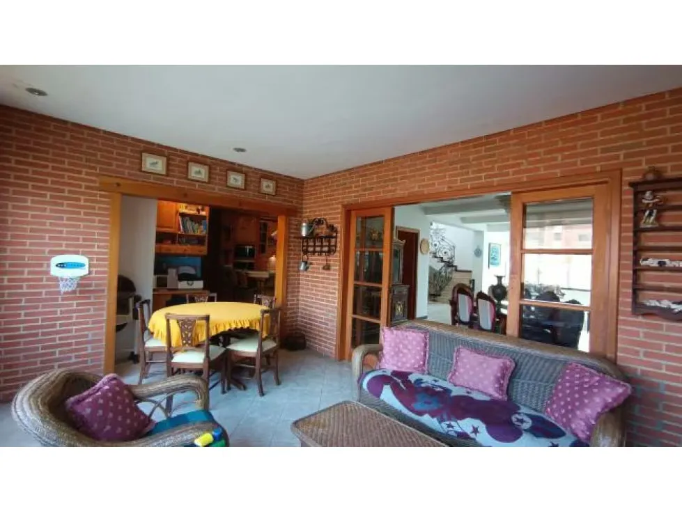 EN VENTA APARTAMENTO PH DE LUJO EN SEBUCáN 406m2 4h/4b/7p - 5