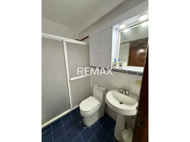 VENDE APARTAMENTO LISTO PARA DISFRUTAR, CON BALCÓN Y VISTA PARCIAL AL MAR, A POCOS METROS DEL HOTEL&CASINO BAYWATCH, PALMERA GARDEN, TUCACAS. - 7