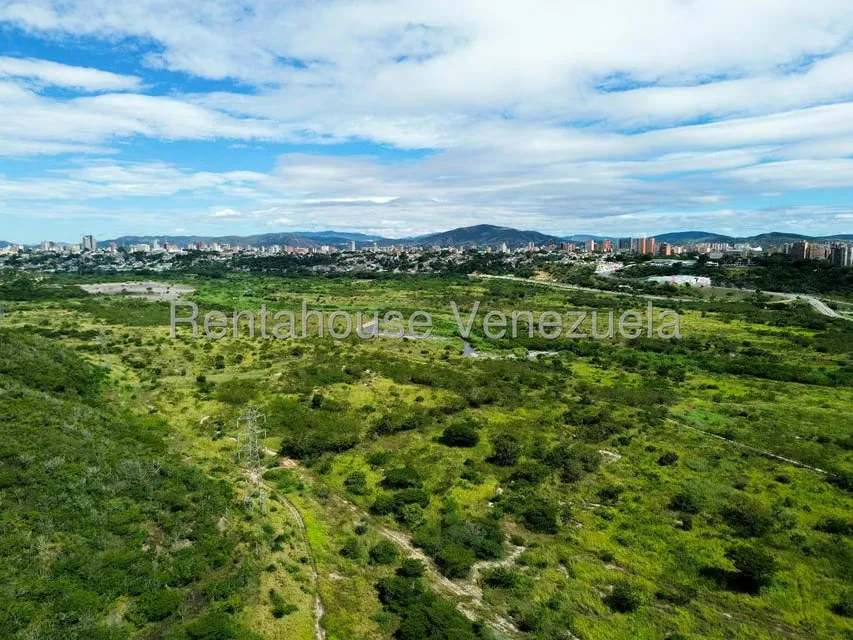 Terreno (Comercial) en Venta en Parroquia Santa Rosa, Lara - 12