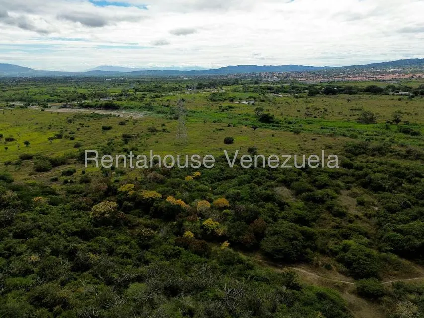 Terreno (Comercial) en Venta en Parroquia Santa Rosa, Lara - 15