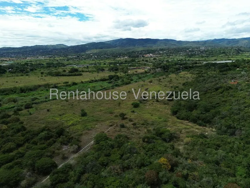 Terreno (Comercial) en Venta en Parroquia Santa Rosa, Lara - 27