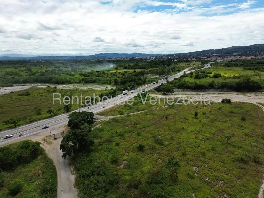 Terreno (Comercial) en Venta en Parroquia Santa Rosa, Lara - 29