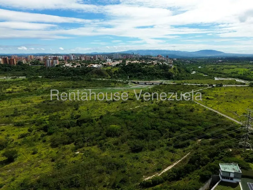 Terreno (Comercial) en Venta en Parroquia Santa Rosa, Lara - 5