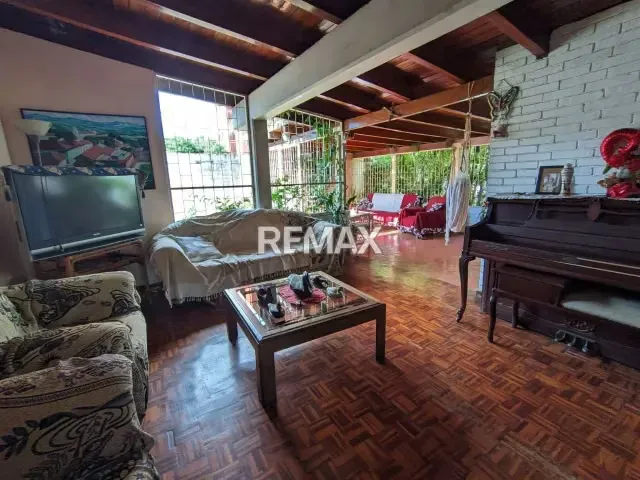 EN VENTA CASA UBICADA EN LA URBANIZACIÓN EL PIÑAL, BARQUISIMETO - 2