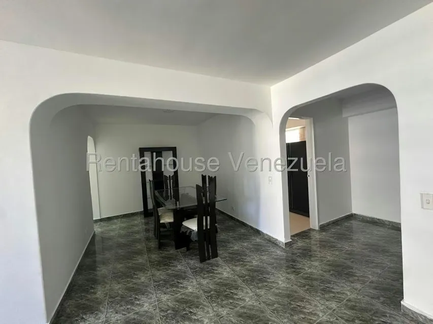 Apartamento (1 Nivel) en Alquiler en Palo Verde, Distrito Metropolitano - 5