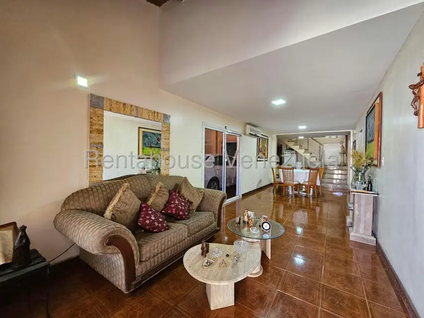 Casa (Duplex) en Venta en Puertas Del Sol, Lara - 2