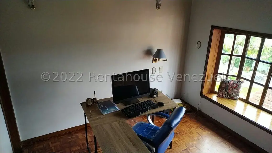 Casa (Multipes Niveles) en Venta en La Lagunita Country Club, Distrito Metropolitano - 19