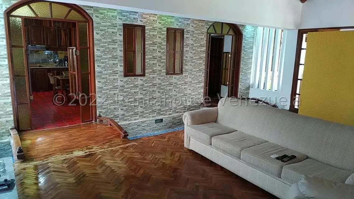 Casa (Multipes Niveles) en Venta en La Lagunita Country Club, Distrito Metropolitano - 3