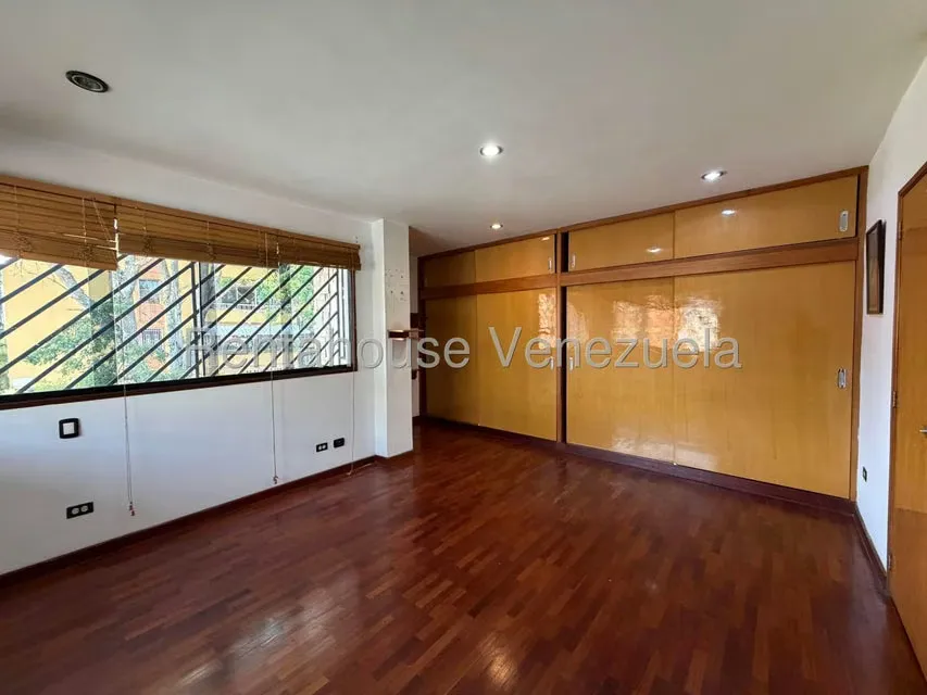 Casa (Multipes Niveles) en Venta en El Marques, Distrito Metropolitano - 30