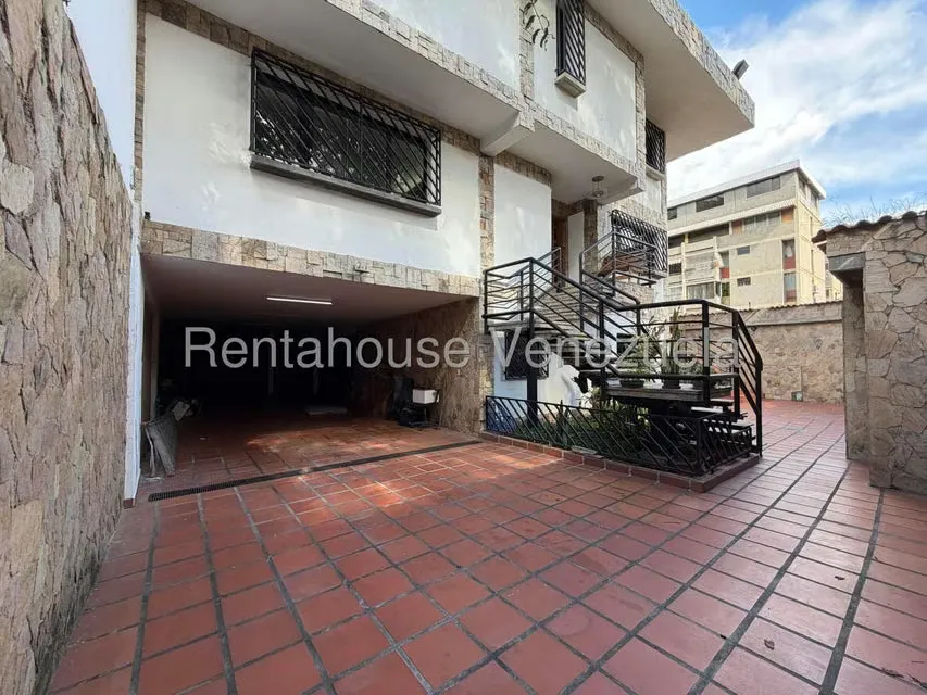 Casa (Multipes Niveles) en Venta en El Marques, Distrito Metropolitano - 4