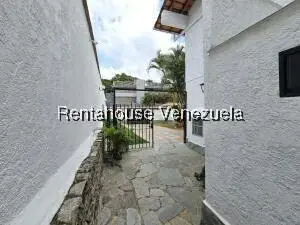 Casa (Multipes Niveles) en Venta en Cumbres de Curumo, Distrito Metropolitano - 47