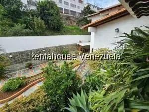 Casa (Multipes Niveles) en Venta en Cumbres de Curumo, Distrito Metropolitano - 75