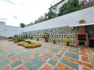 Casa (Multipes Niveles) en Venta en Cumbres de Curumo, Distrito Metropolitano - 83