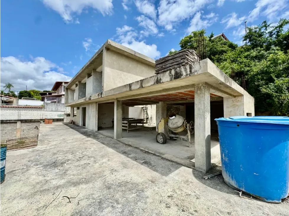 Se vende casa 813m2 Prados del Este - 18