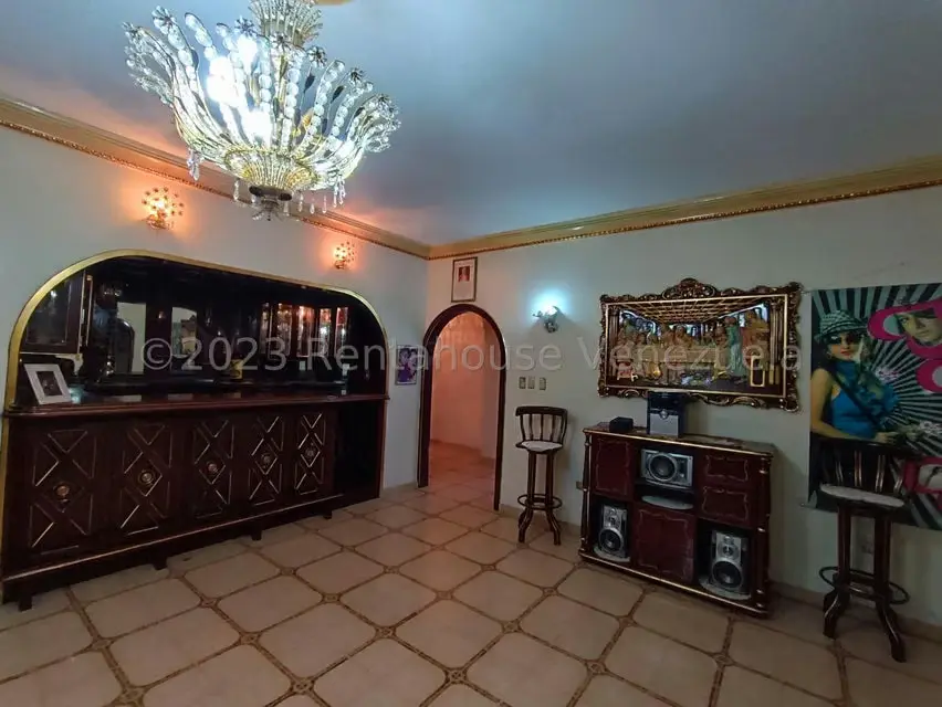 Apartamento (1 Nivel) en Venta en Avenida Victoria, Aragua - 16