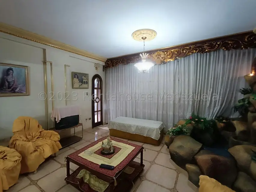 Apartamento (1 Nivel) en Venta en Avenida Victoria, Aragua - 18