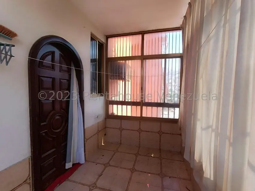 Apartamento (1 Nivel) en Venta en Avenida Victoria, Aragua - 21