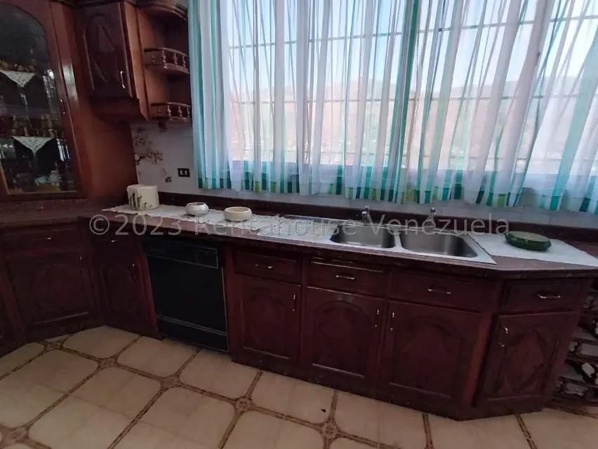 Apartamento (1 Nivel) en Venta en Avenida Victoria, Aragua - 35