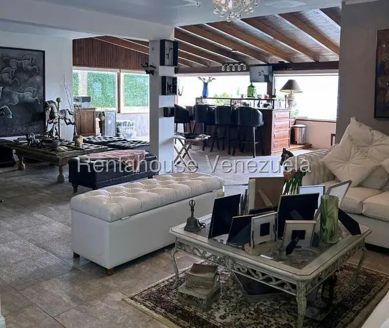 Casa (Multipes Niveles) en Venta en Macaracuay, Distrito Metropolitano - 3