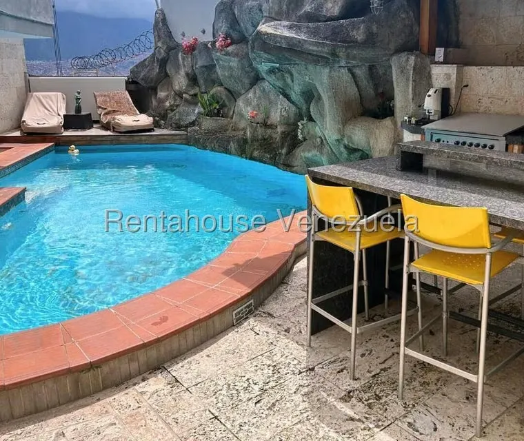 Casa (Multipes Niveles) en Venta en Macaracuay, Distrito Metropolitano - 33