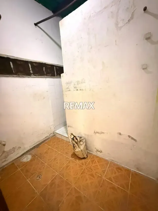 EN VENTA CASA EN EL LIMON UBICADA EN LA CALLE ANZOATEGUI - 14