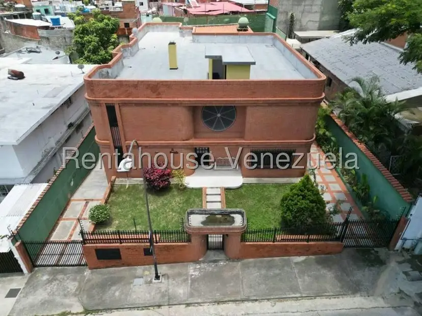 Casa (Multipes Niveles) en Venta en Altamira, Distrito Metropolitano