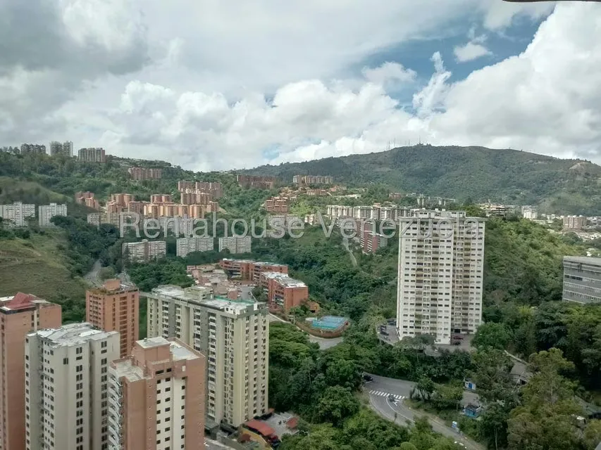 Apartamento (Duplex) en Alquiler en Guaicay, Distrito Metropolitano - 11
