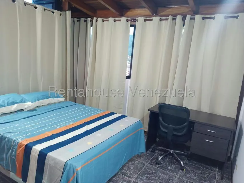 Apartamento (Duplex) en Alquiler en Guaicay, Distrito Metropolitano - 39