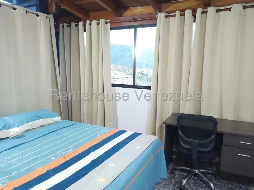 Apartamento (Duplex) en Alquiler en Guaicay, Distrito Metropolitano - 41