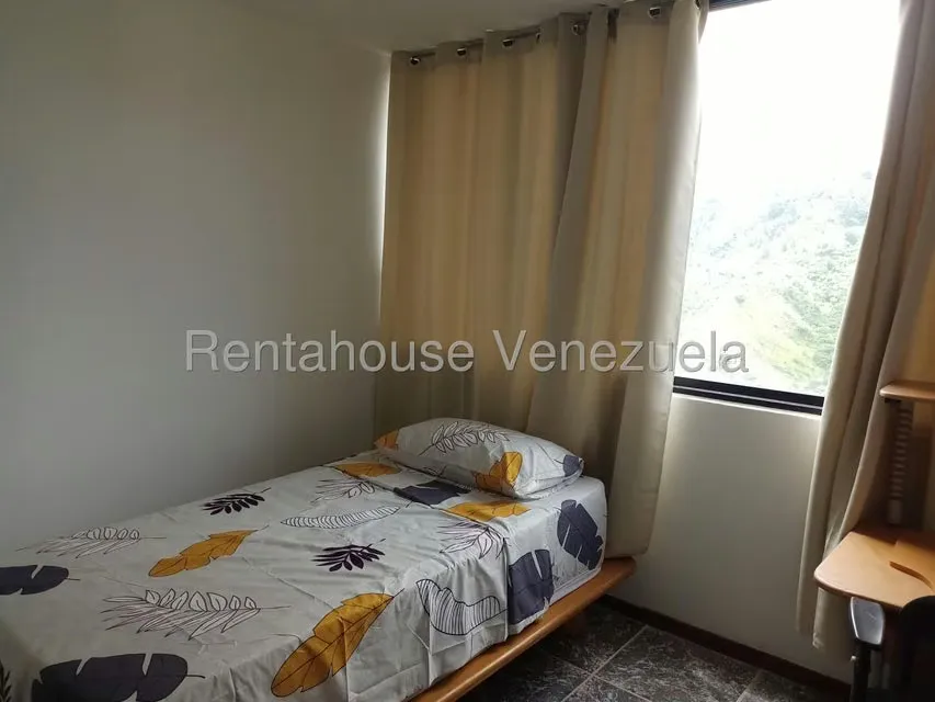 Apartamento (Duplex) en Alquiler en Guaicay, Distrito Metropolitano - 47