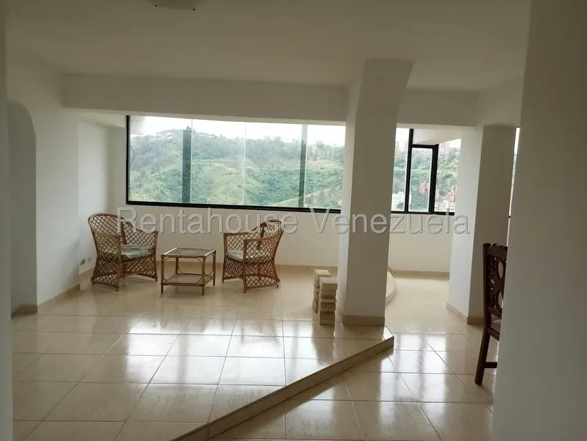 Apartamento (Duplex) en Alquiler en Guaicay, Distrito Metropolitano - 8