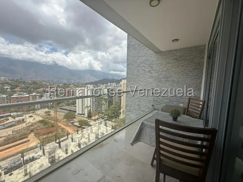 Apartamento (1 Nivel) en Alquiler en Santa Fe Sur, Distrito Metropolitano - 11