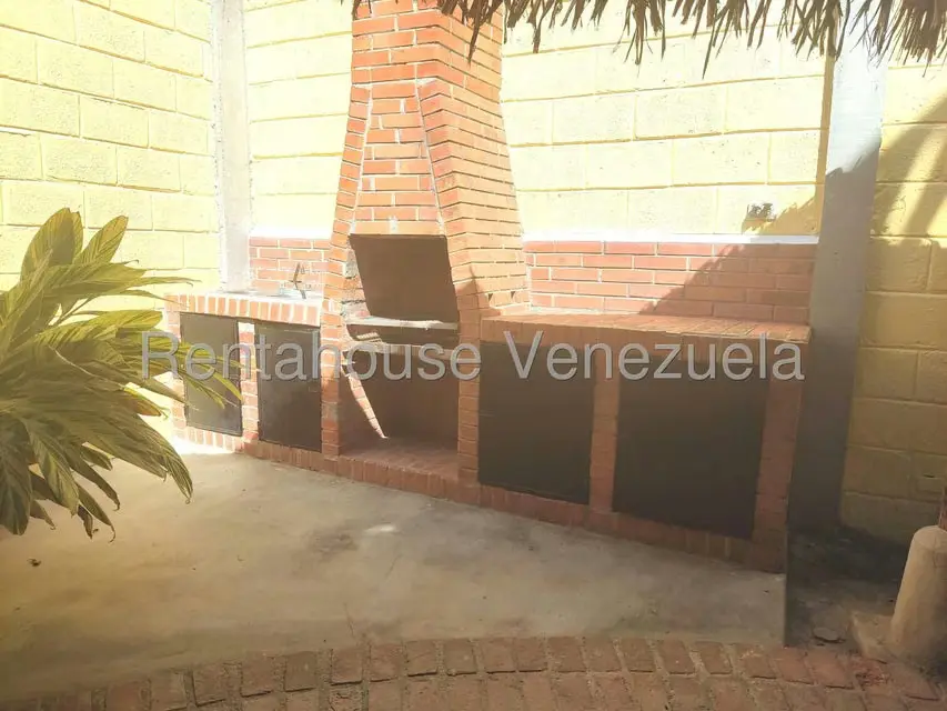 Casa (Duplex) en Venta en Cumboto, Carabobo - 12