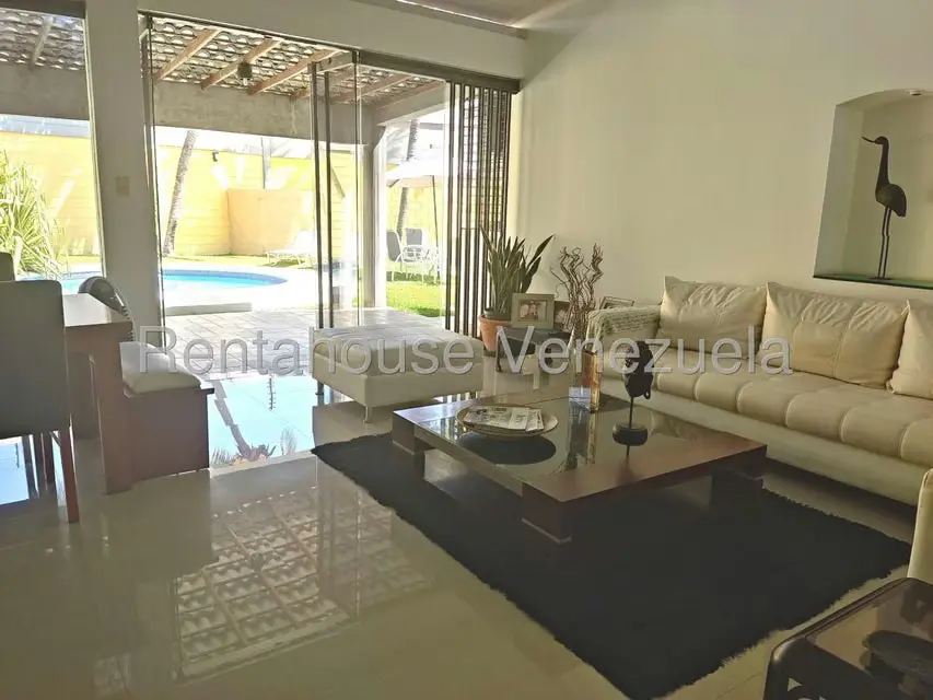 Casa (Duplex) en Venta en Cumboto, Carabobo - 13