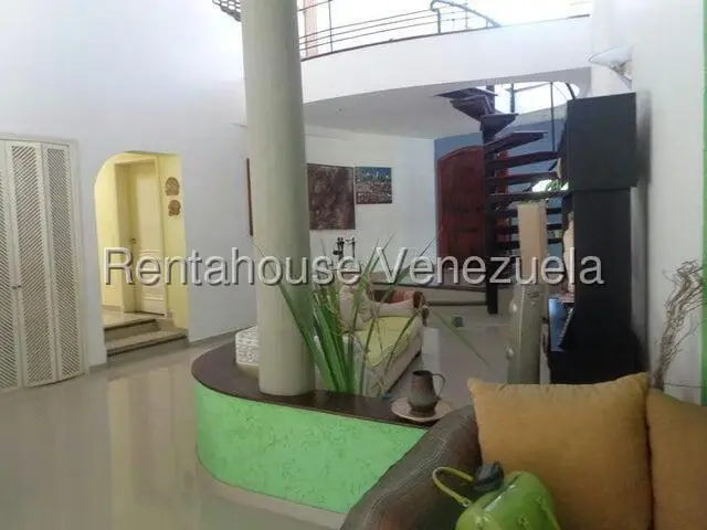 Casa (Duplex) en Venta en Cumboto, Carabobo - 16