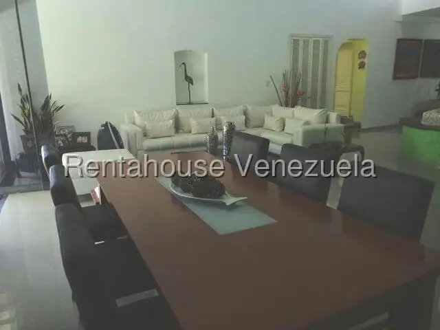 Casa (Duplex) en Venta en Cumboto, Carabobo - 17