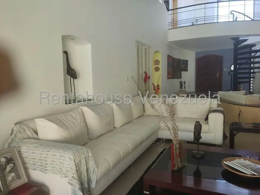Casa (Duplex) en Venta en Cumboto, Carabobo - 19