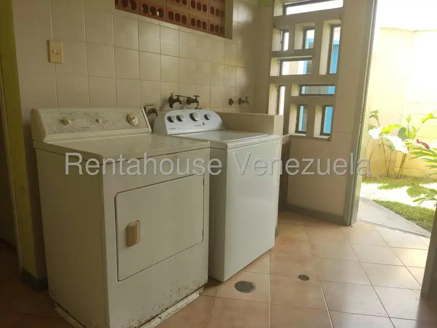 Casa (Duplex) en Venta en Cumboto, Carabobo - 26