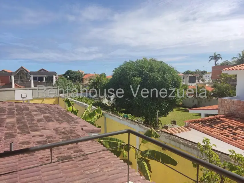 Casa (Duplex) en Venta en Cumboto, Carabobo - 30